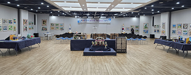 영등포아트홀 전시장2.jpg