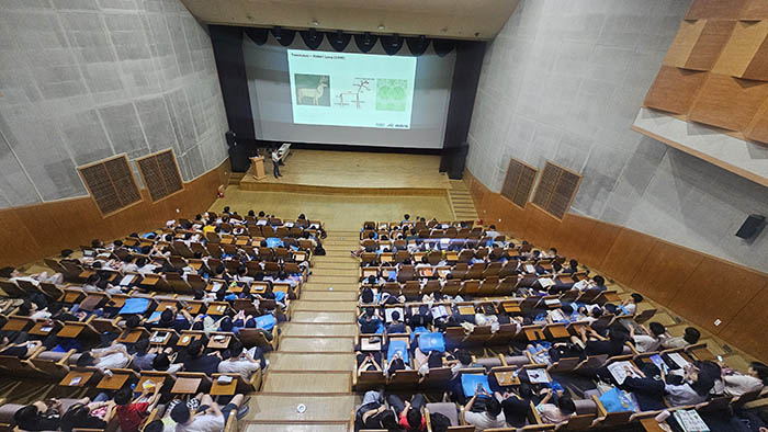 5. 종이접기, 예술을 넘어 과학으로.jpg